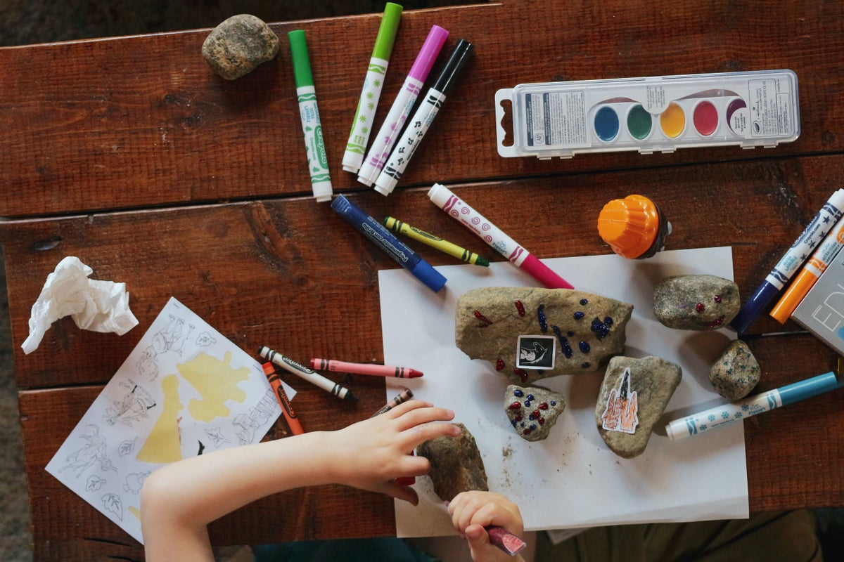 Kids painting